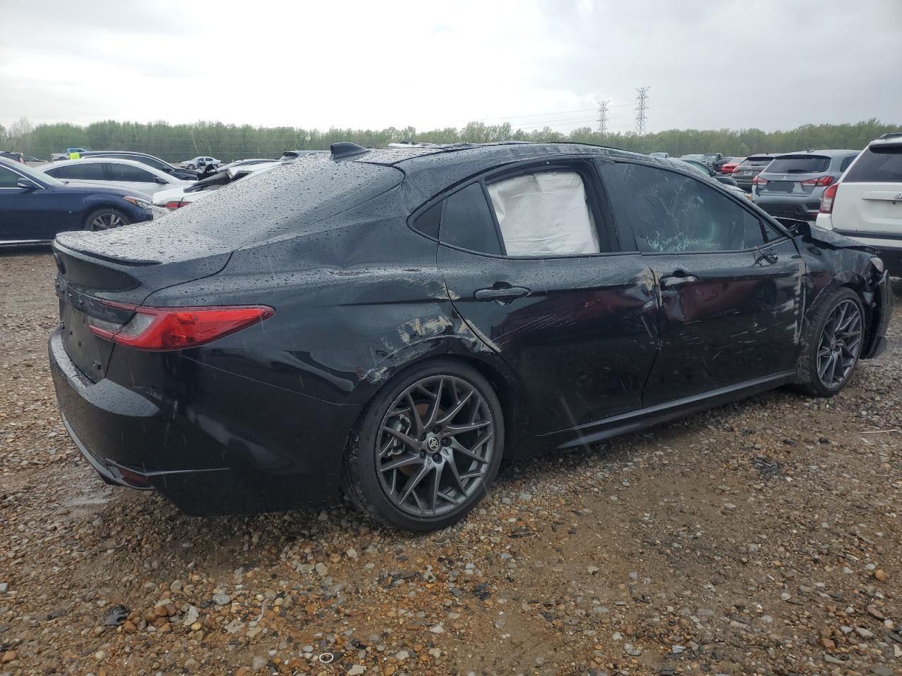 2025 Toyota Camry Xse - Image 3