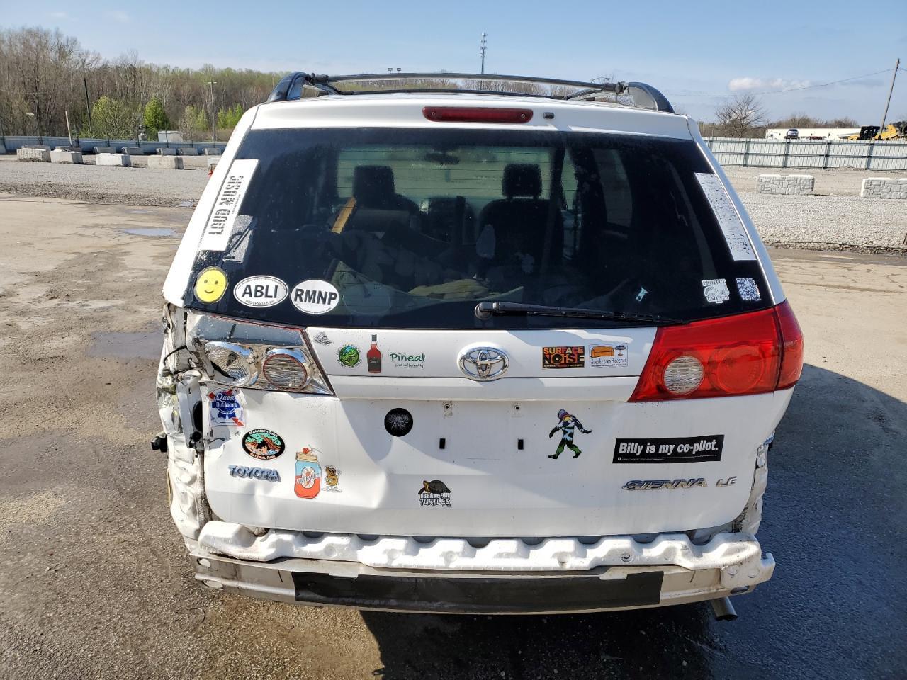 2007 Toyota Sienna Ce - Фото 6