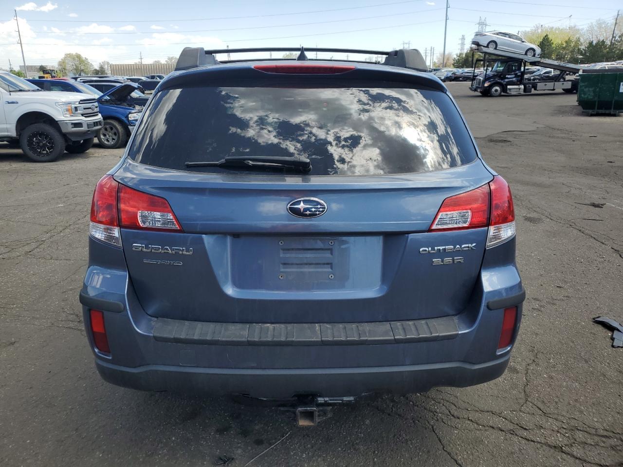 2013 Subaru Outback 3.6R Limited - Фото 6