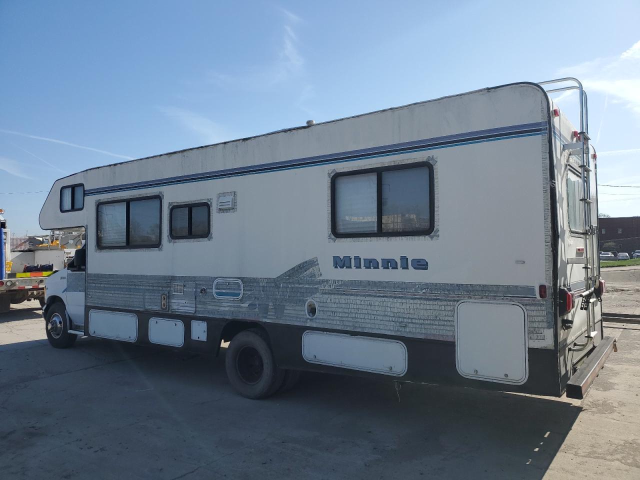 1997 Ford Econoline E450 Super Duty Cutaway Van Rv - Фото 3