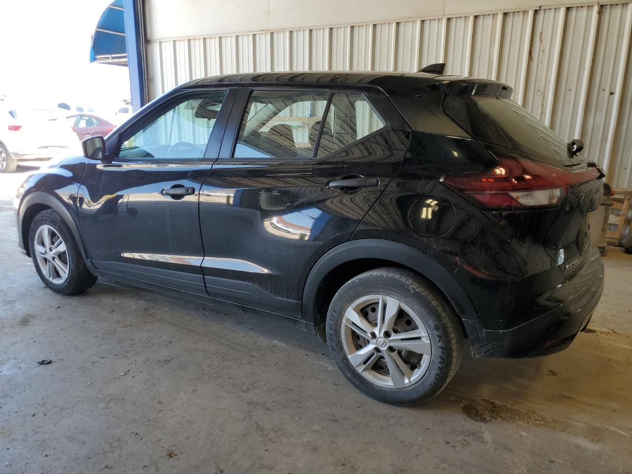 2021 Nissan Kicks S - Image 2