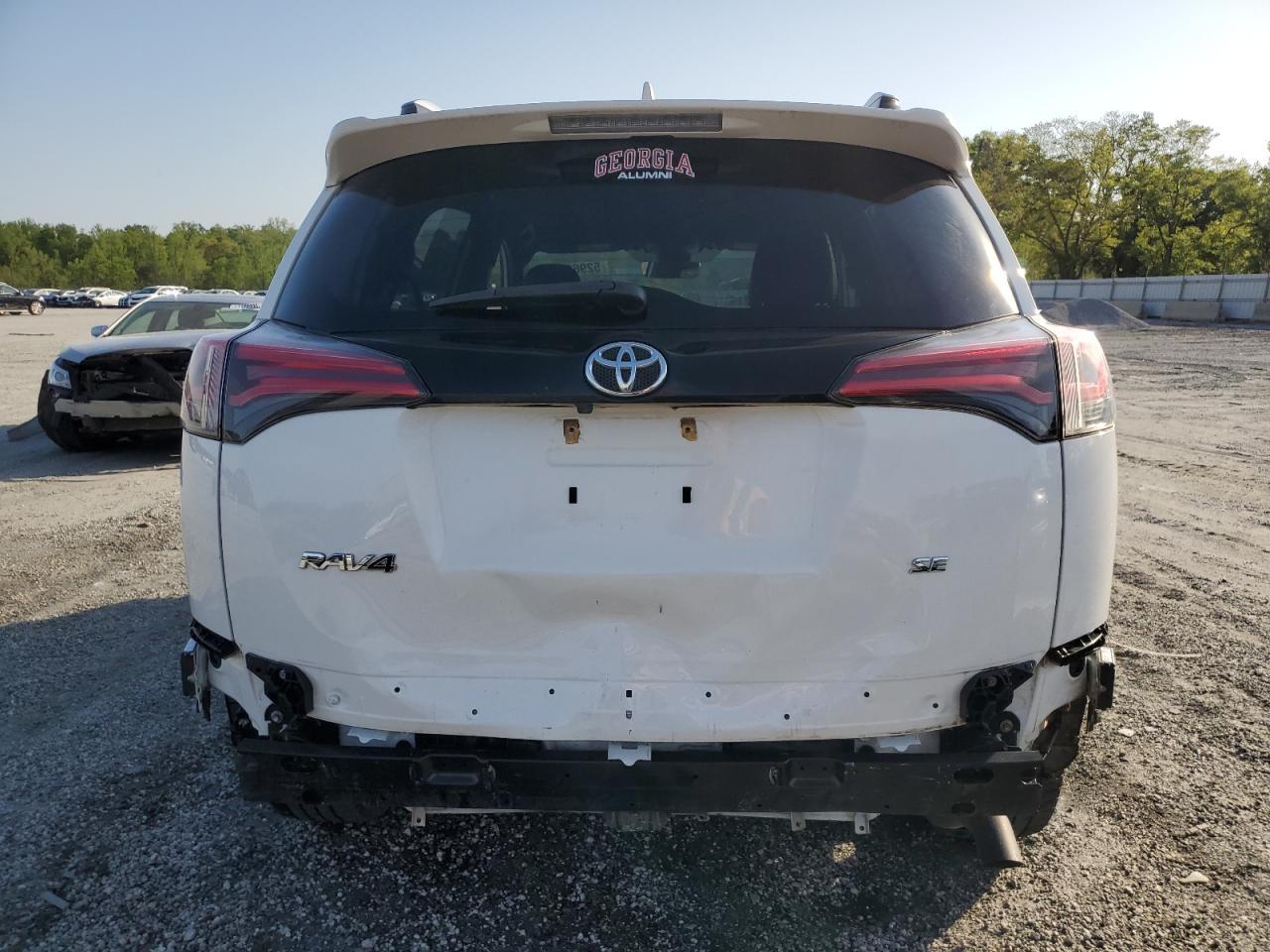 2018 Toyota Rav4 Se - Фото 6
