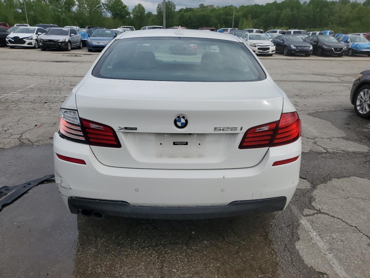 2016 BMW 528 Xi - Фото 6