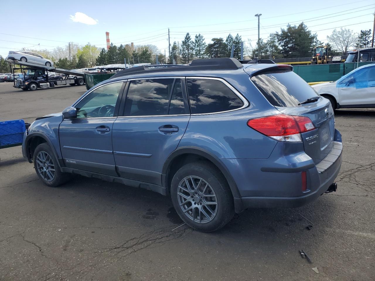 2013 Subaru Outback 3.6R Limited - Фото 2