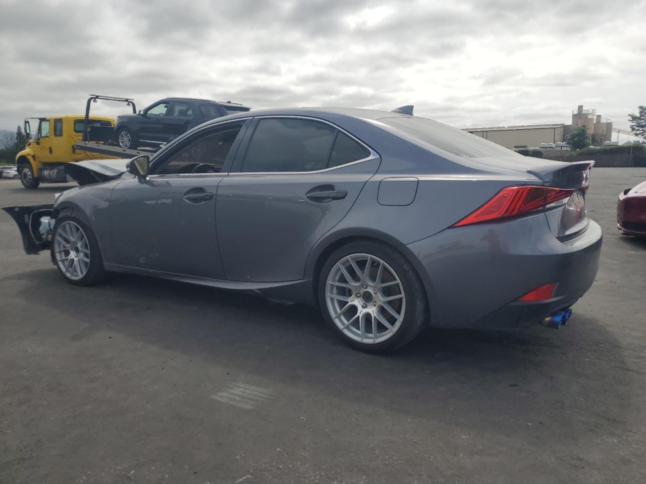 2020 Lexus Is 300 - Фото 2