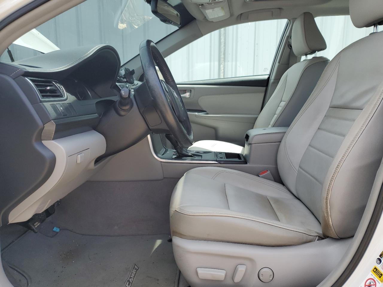 2015 Toyota Camry Hybrid - Фото 7