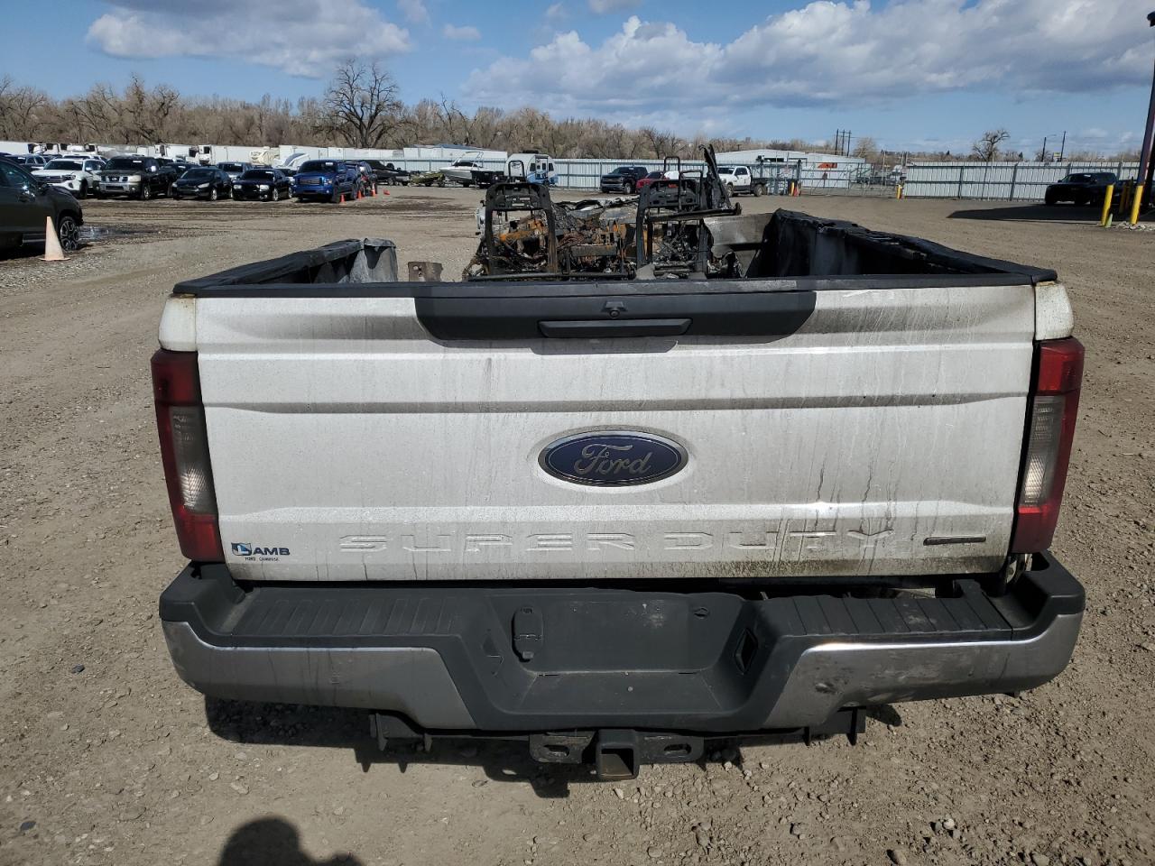 2019 Ford F350 Super Duty - Image 6