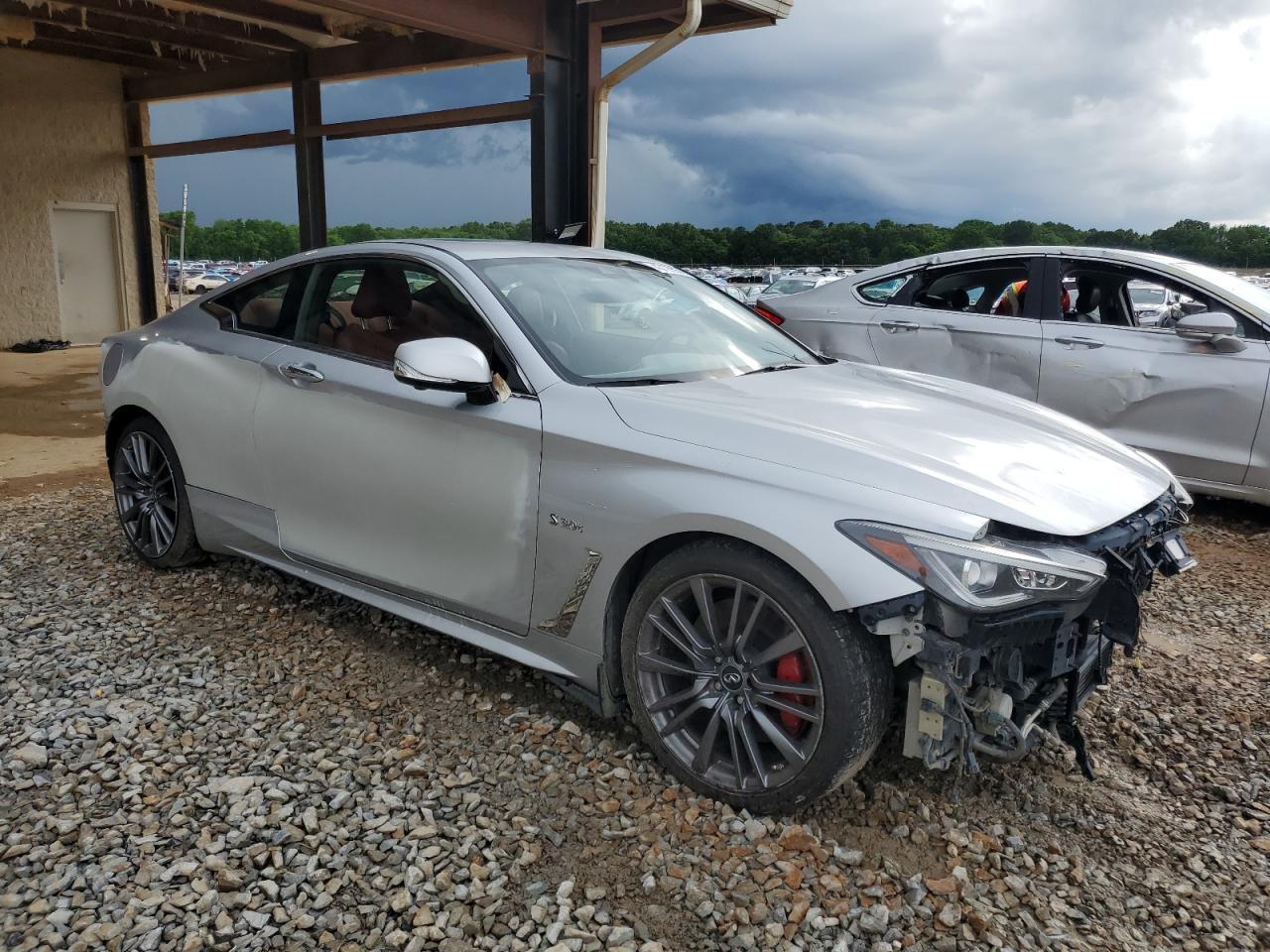 2017 Infiniti Q60 Red Sport 400 - Фото 4