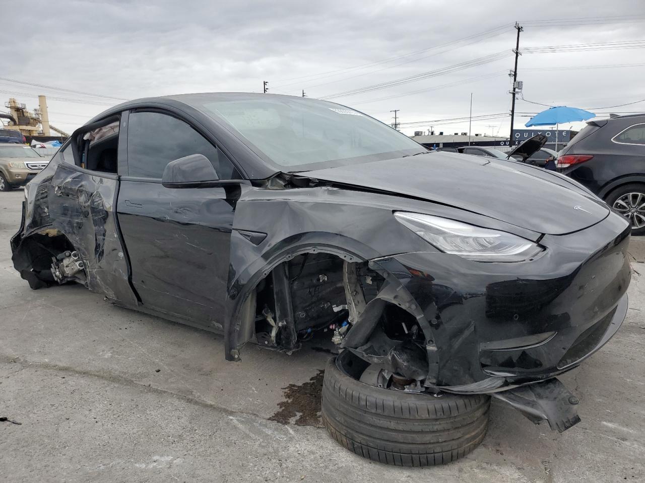 2021 Tesla Model Y - Image 4