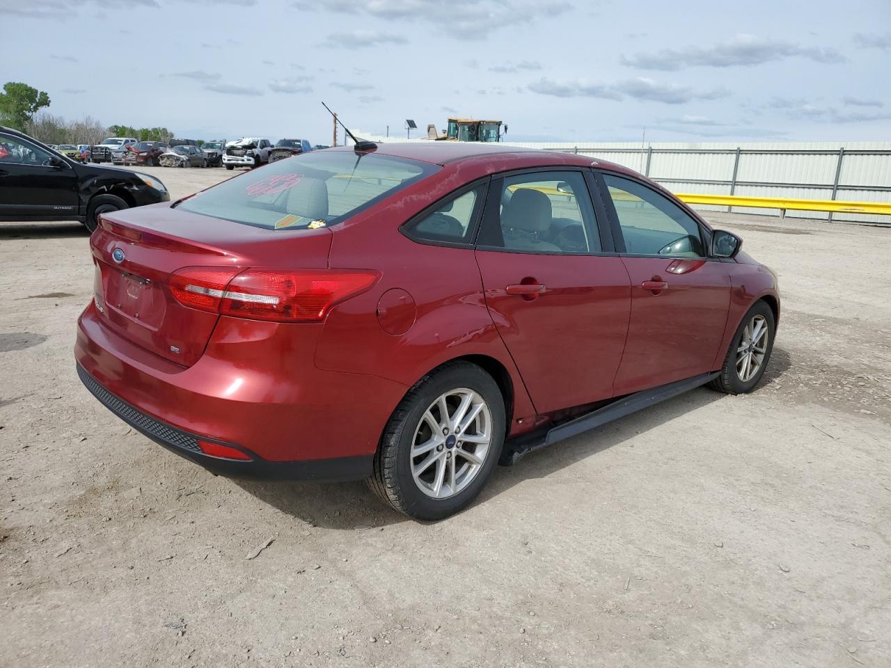 2017 Ford Focus Se - Фото 3