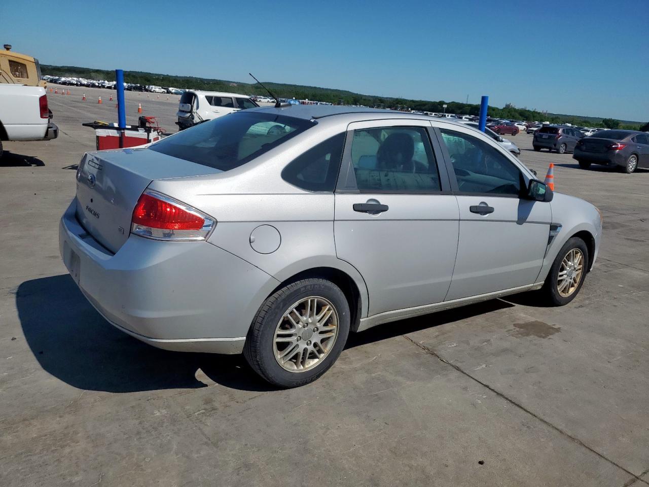 2008 Ford Focus Se - Фото 3