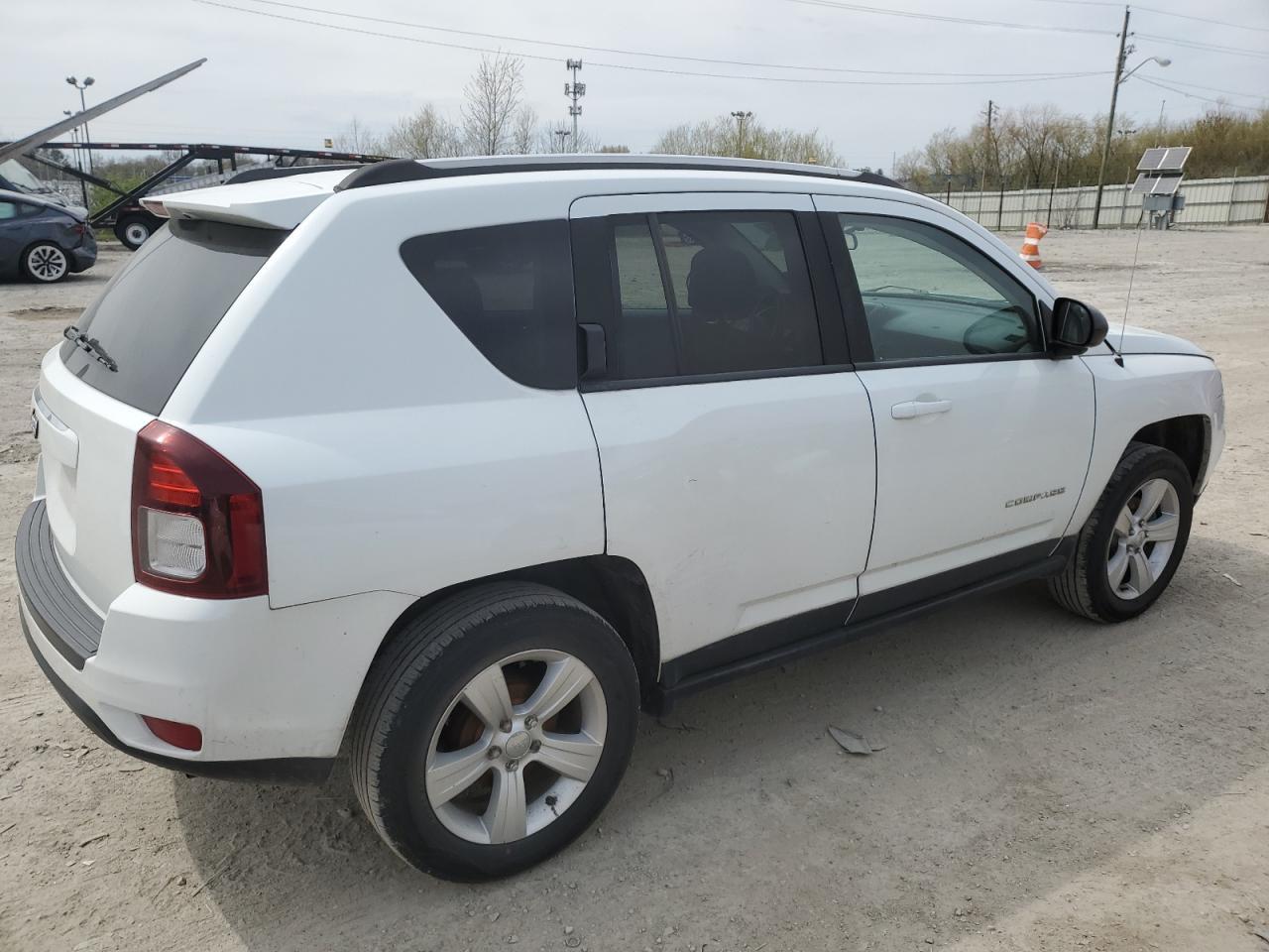 2015 Jeep Compass Sport - Image 3