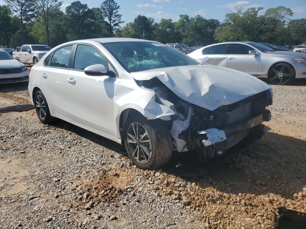 2024 Kia Forte Lx - Фото 4