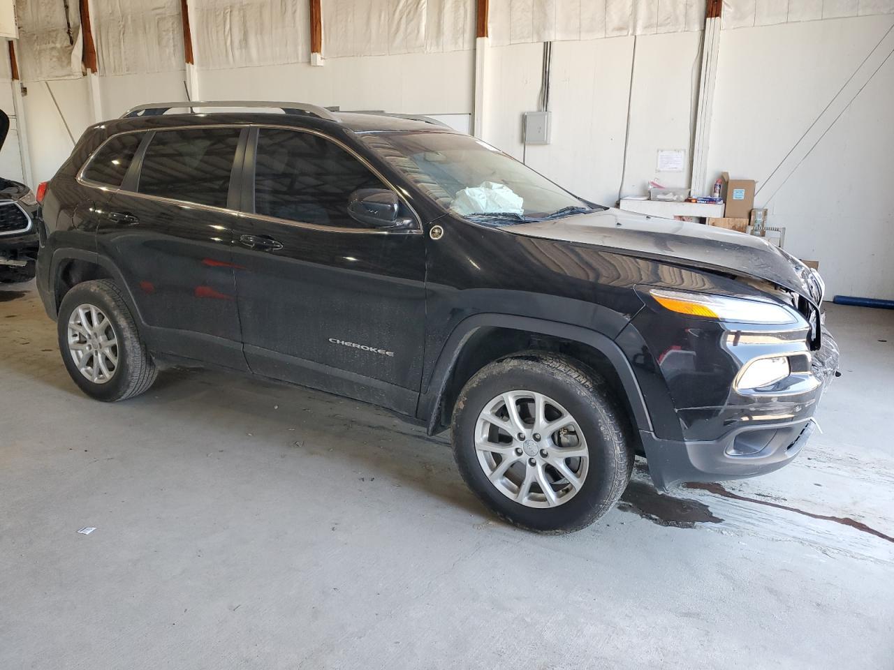 2018 Jeep Cherokee Latitude Plus - Фото 4