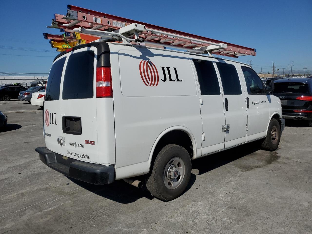 2020 GMC Savana G2500 - Фото 3