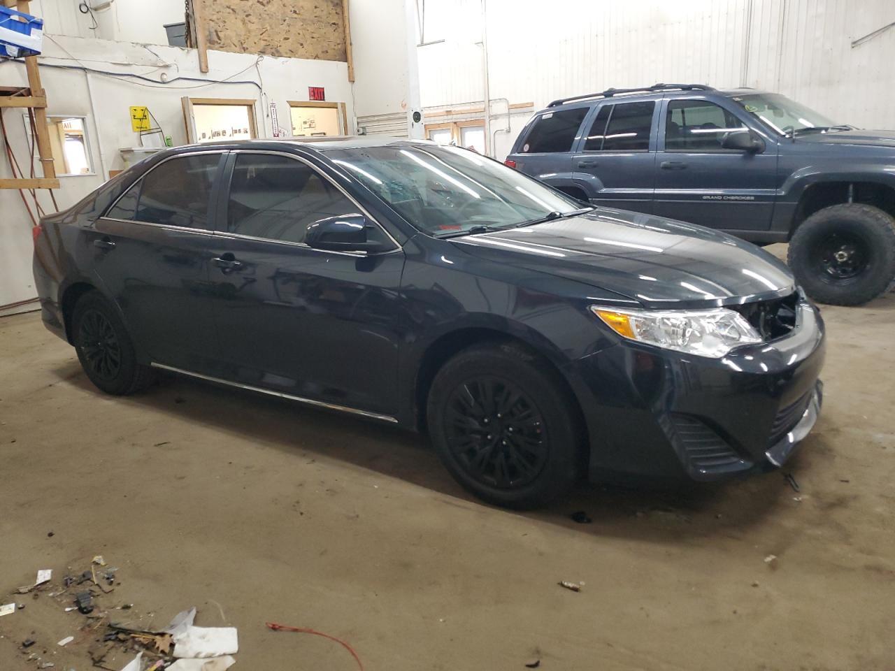 2012 Toyota Camry Base - Фото 4