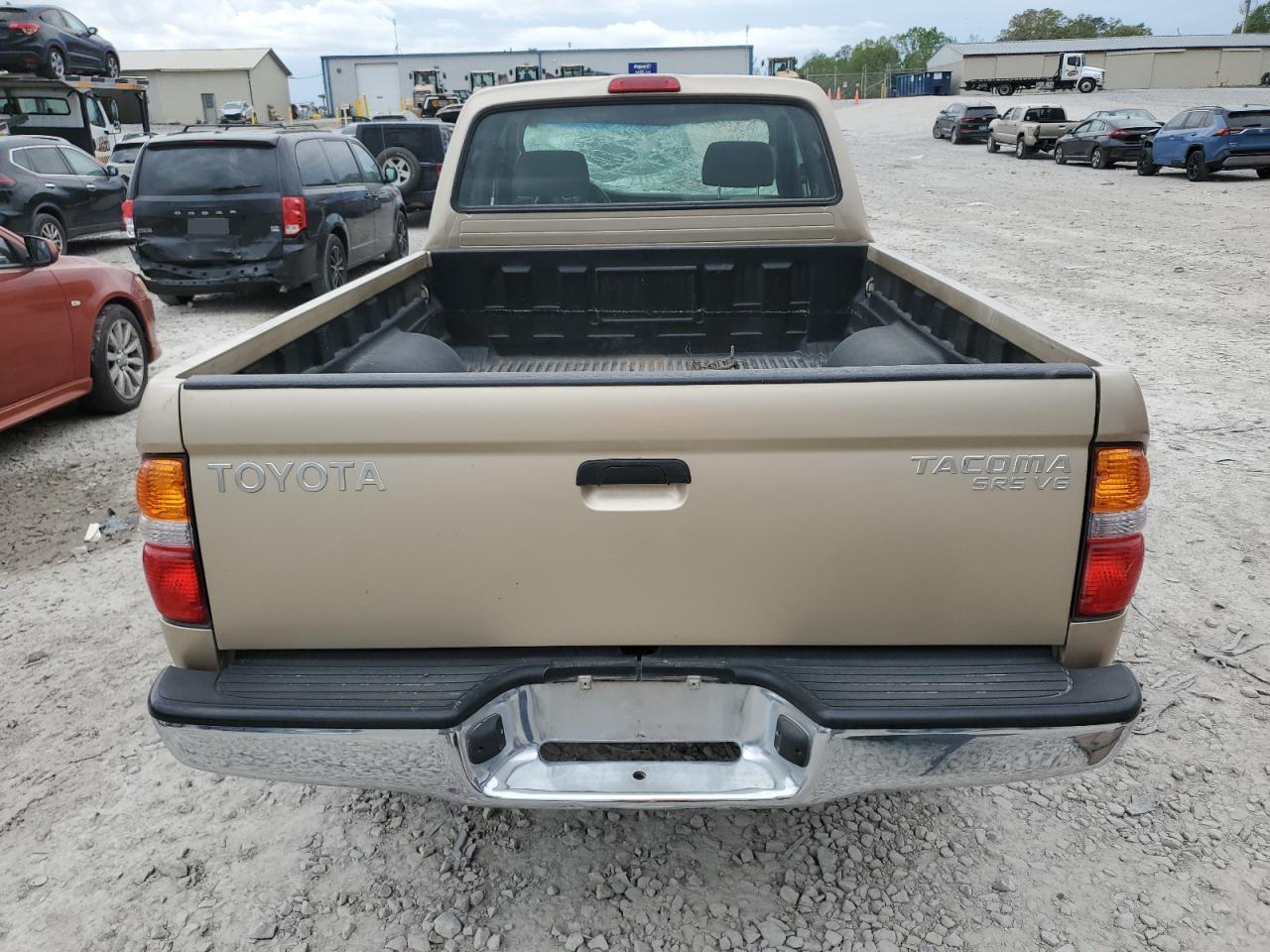 2004 Toyota Tacoma Xtracab - Фото 6