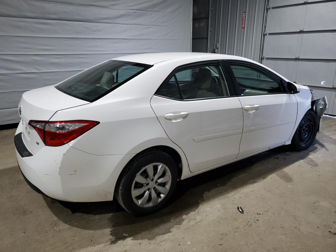 2015 Toyota Corolla L - Фото 3