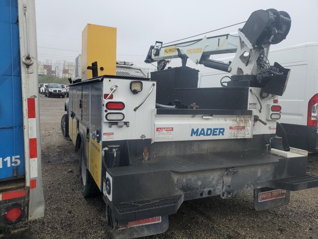 2021 Ford F550 Super Duty - Фото 2