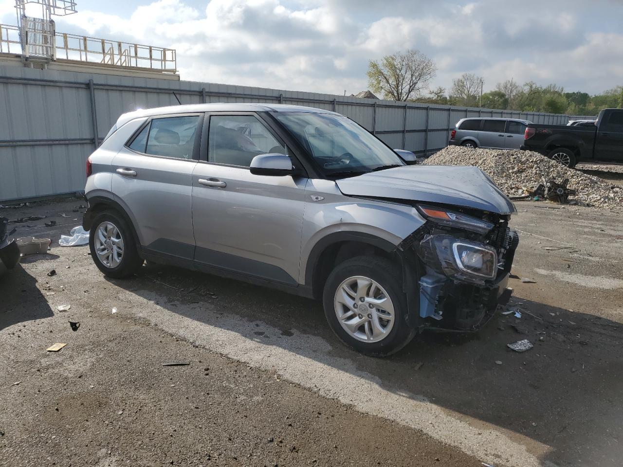 2024 Hyundai Venue Se - Фото 4