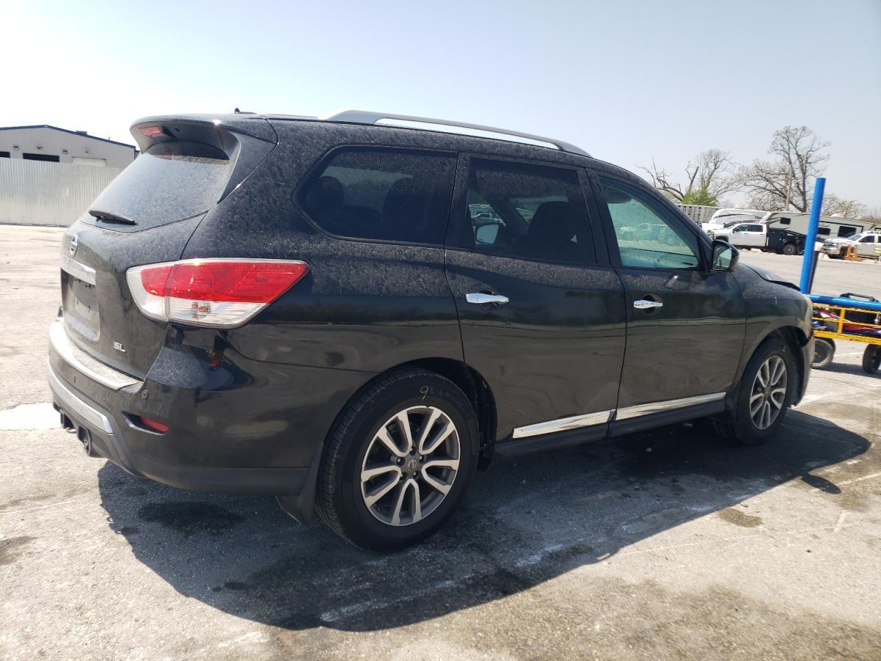 2015 Nissan Pathfinder S - Фото 3
