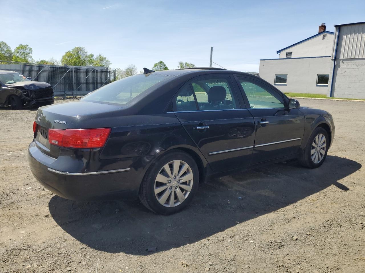 2010 Hyundai Sonata Se - Image 3