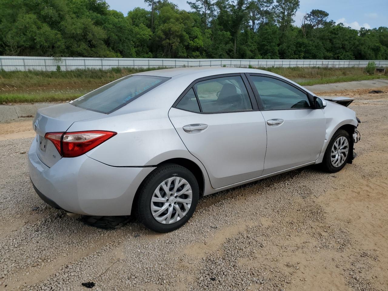 2017 Toyota Corolla L - Image 3