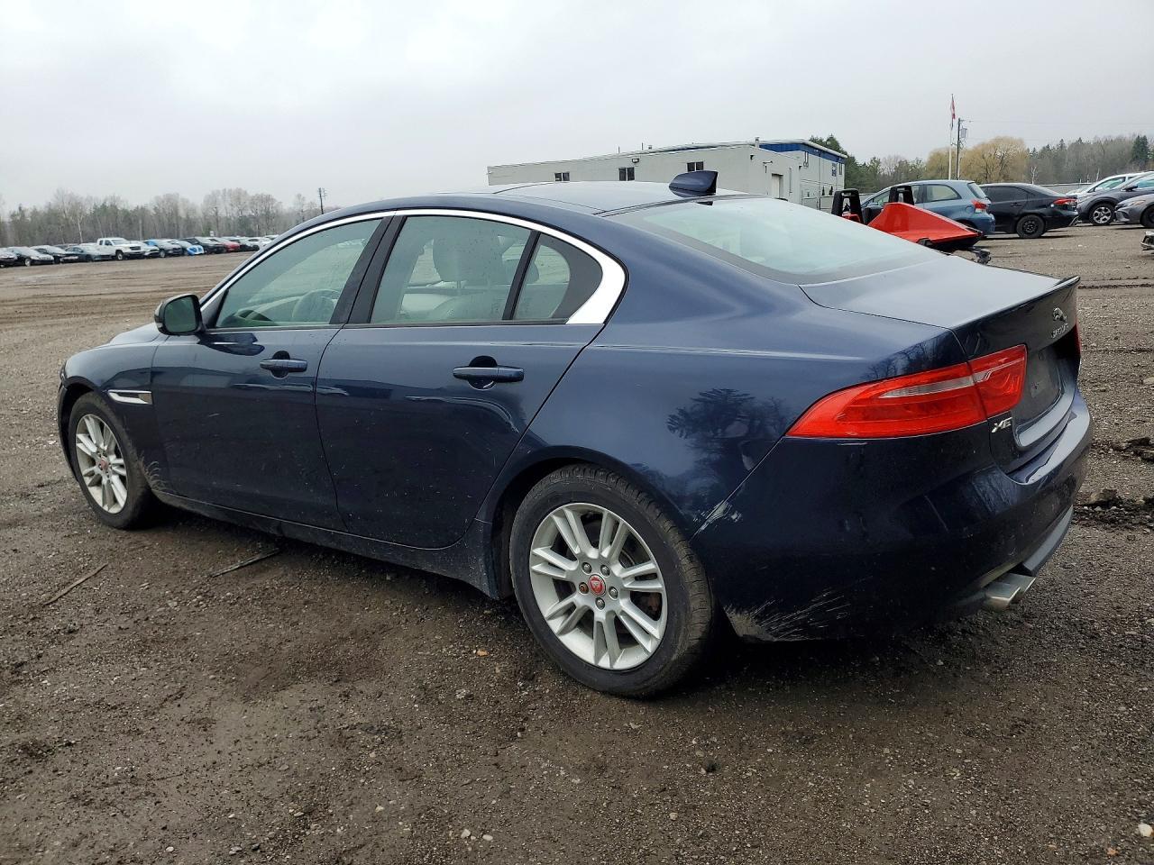 2017 Jaguar Xe Premium - Image 2