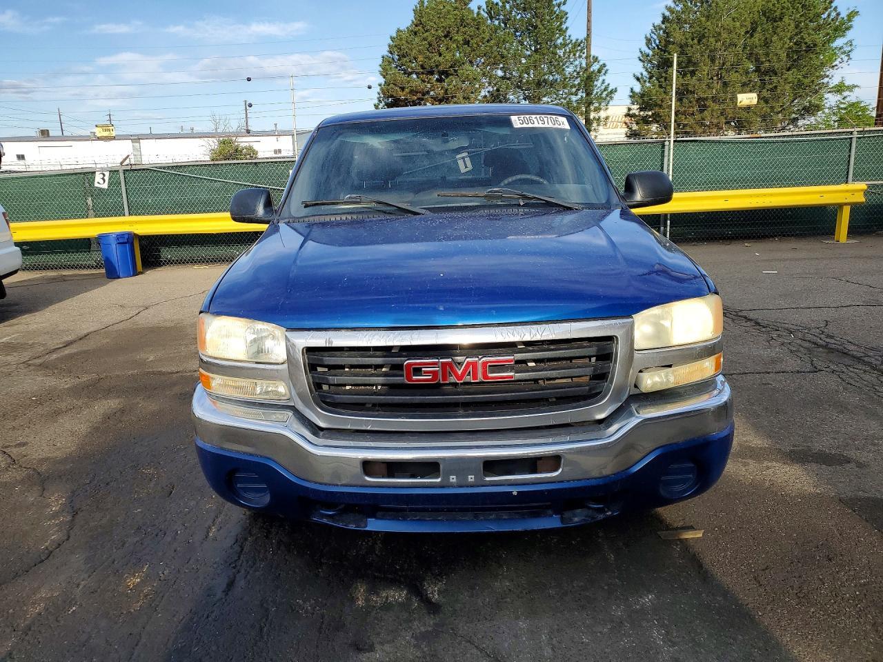 2004 GMC New Sierra C1500 - Фото 5