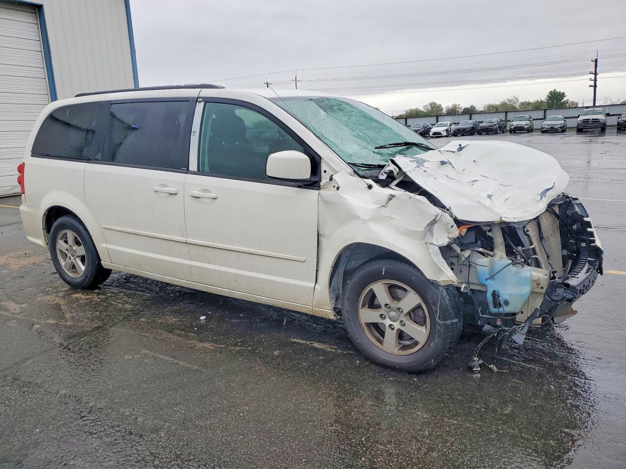 2013 Dodge Grand Caravan Sxt - Image 4