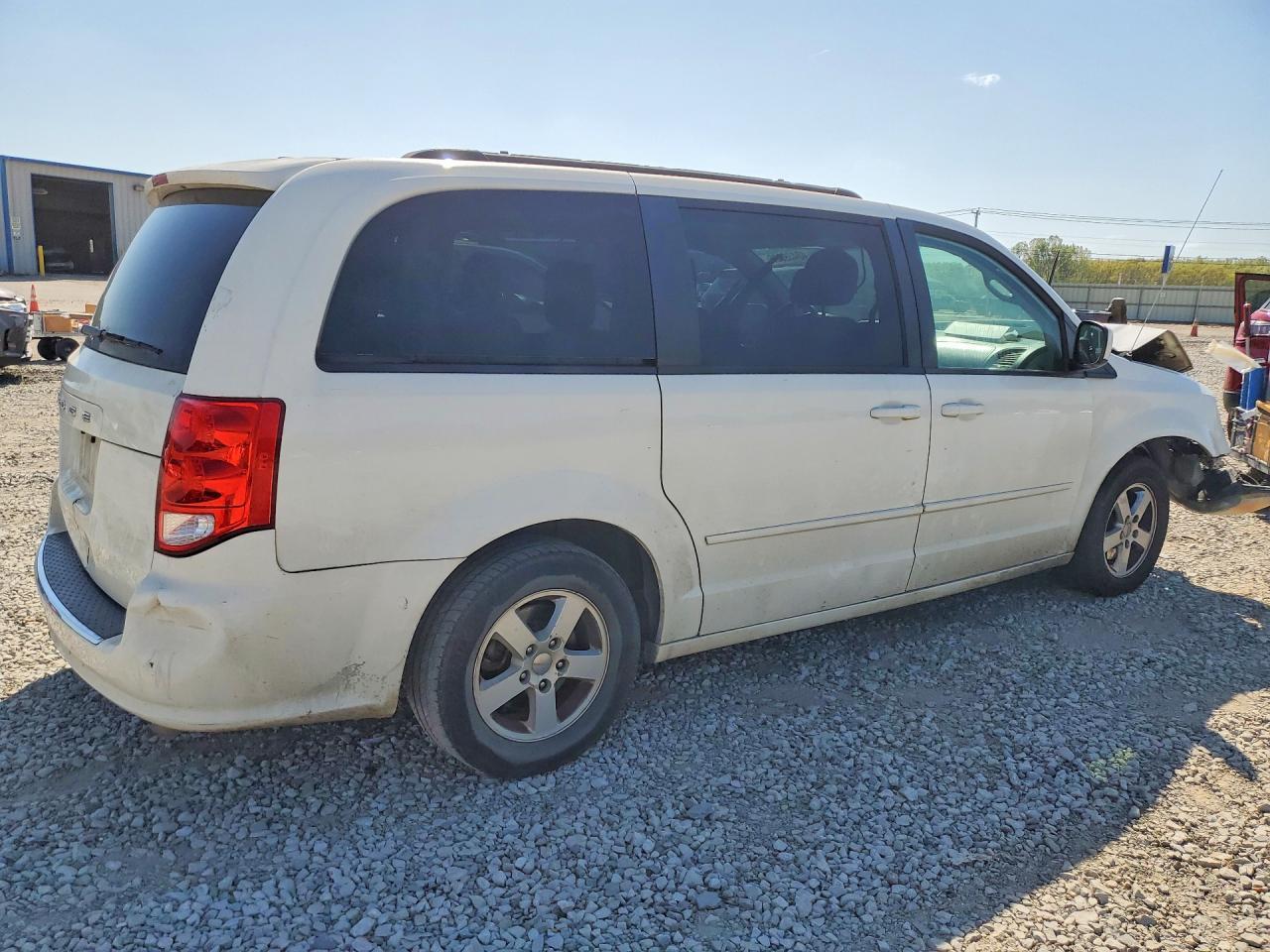 2012 Dodge Grand Caravan Sxt - Фото 3