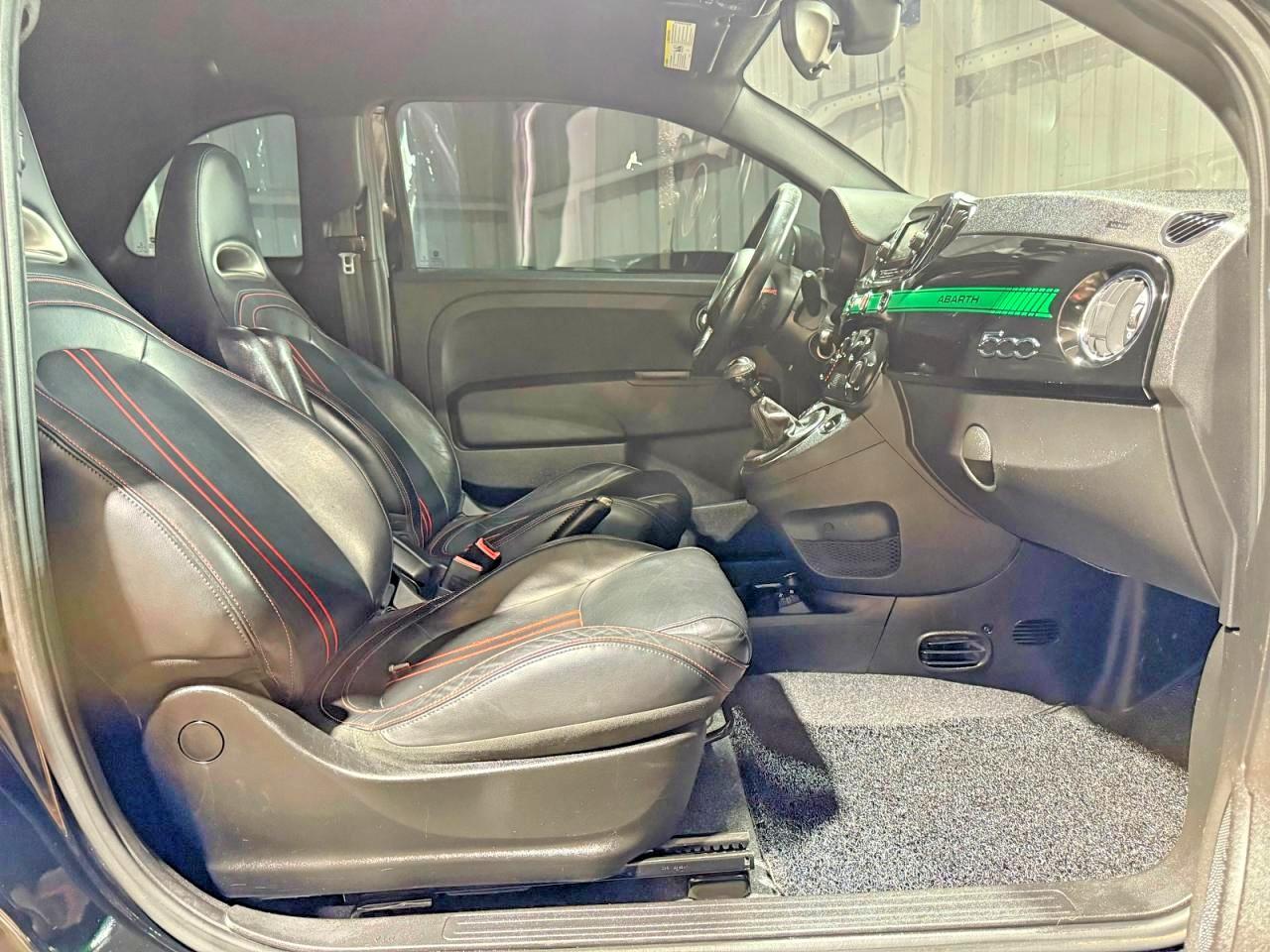 2016 Fiat 500 Abarth - Фото 5