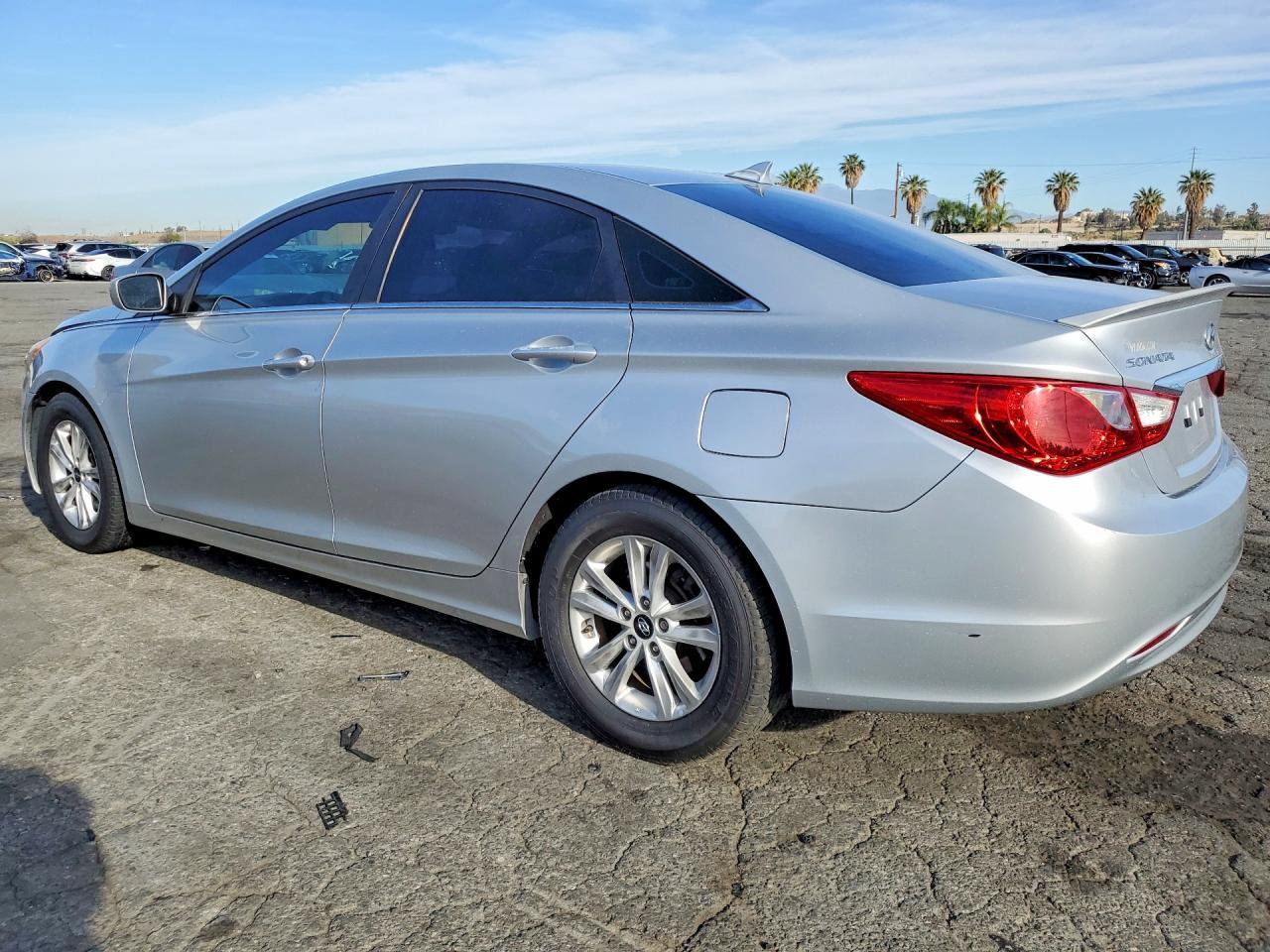 2013 Hyundai Sonata Gls - Фото 2