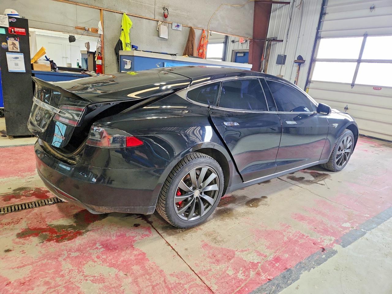 2016 Tesla Model S - Фото 3
