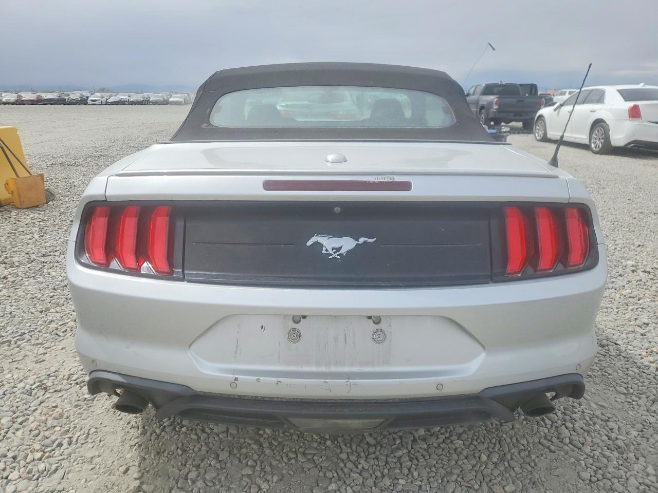 2019 Ford Mustang - Image 6