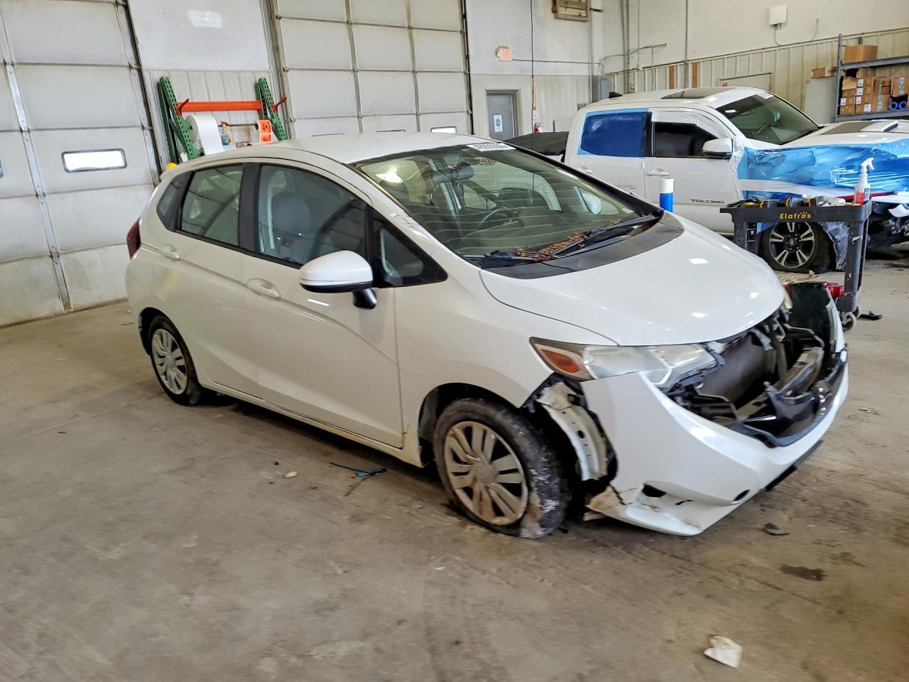 2017 Honda Fit Lx - Фото 4
