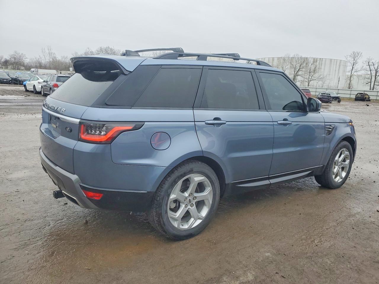 2018 Land Rover Range Rover Sport Hse - Image 3