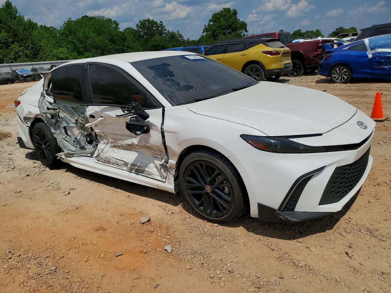 2025 Toyota Camry - Фото 4