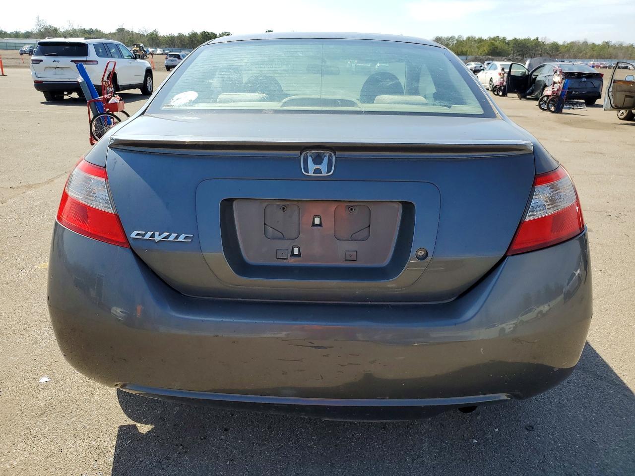 2010 Honda Civic - Image 6