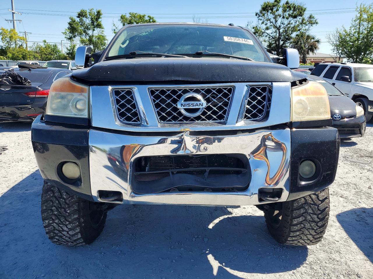 2011 Nissan Titan Sv - Фото 5