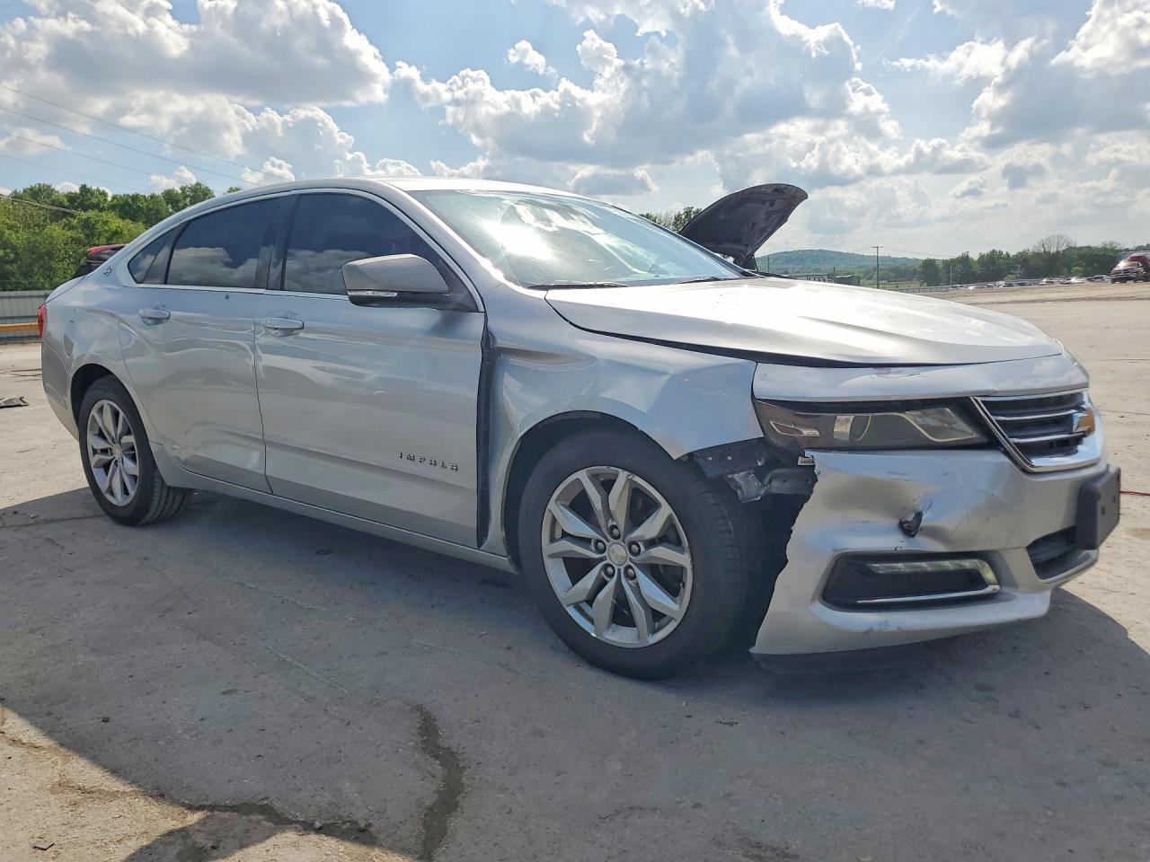 2018 Chevrolet Impala Lt - Image 4