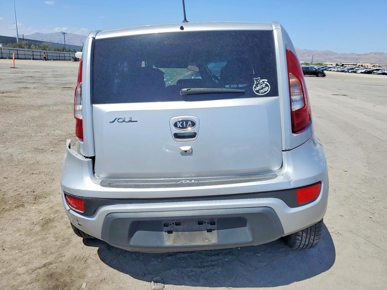 2012 Kia Soul + - Image 6
