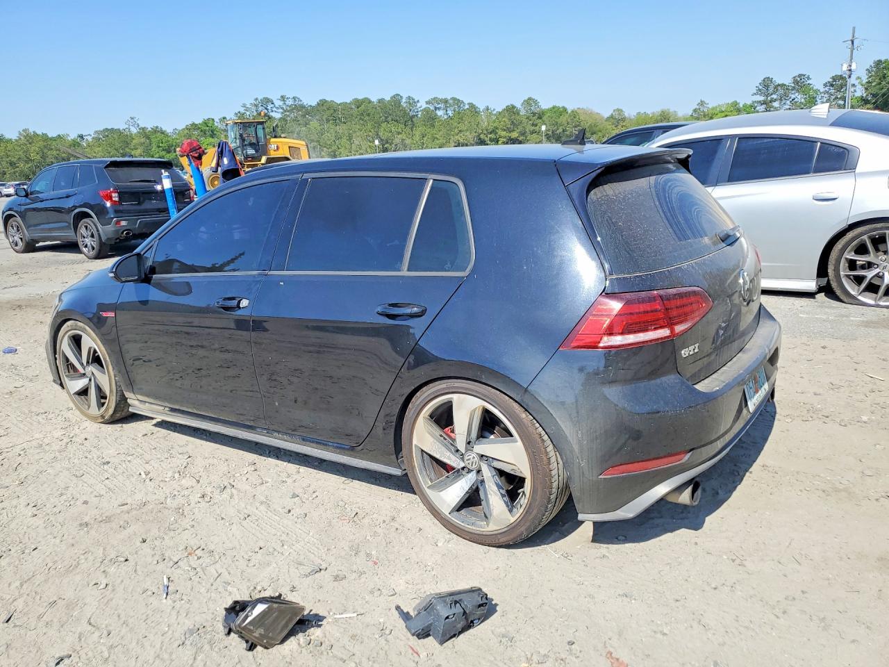 2018 Volkswagen Gti S - Image 2