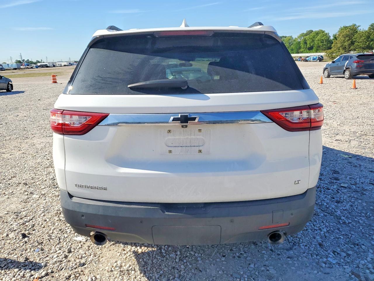 2020 Chevrolet Traverse Lt - Image 6