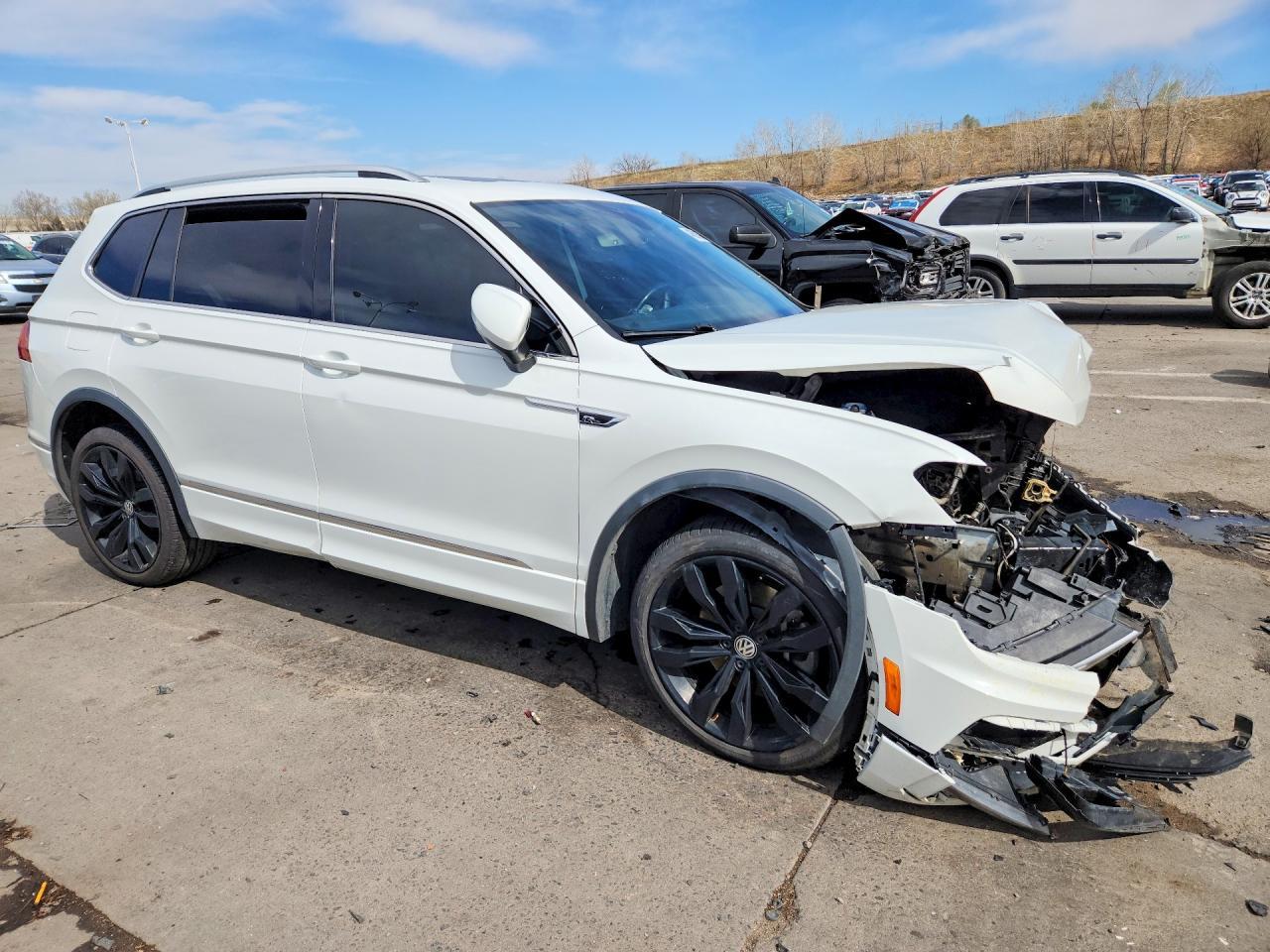 2020 Volkswagen Tiguan Sel Premium R-Line - Фото 4