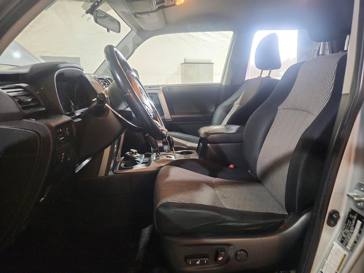 2014 Toyota 4Runner Sr5 - Фото 7