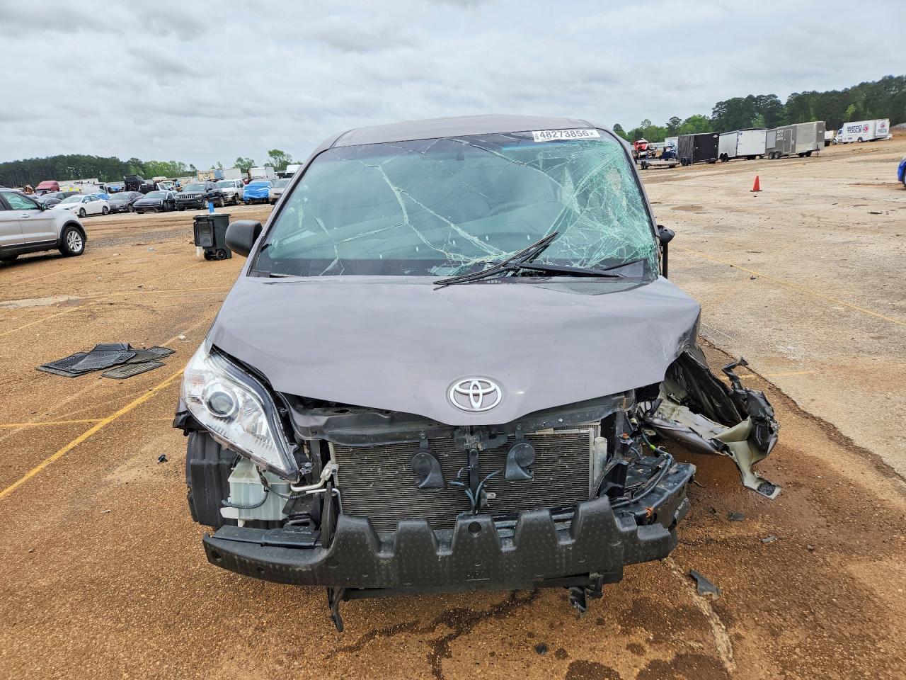 2017 Toyota Sienna L 7-Passenger - Фото 5