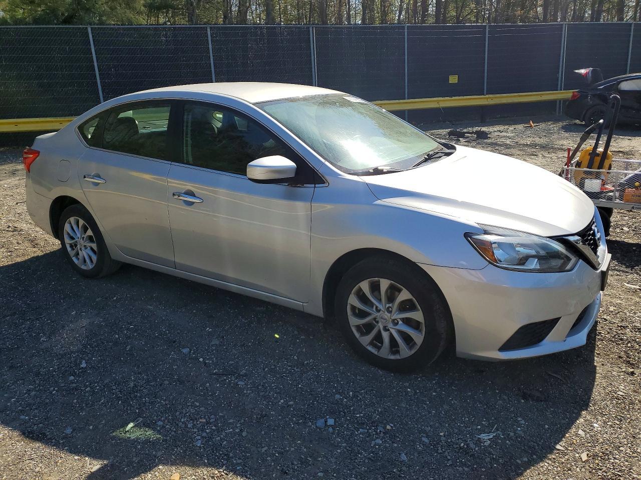 2019 Nissan Sentra Sv - Image 4