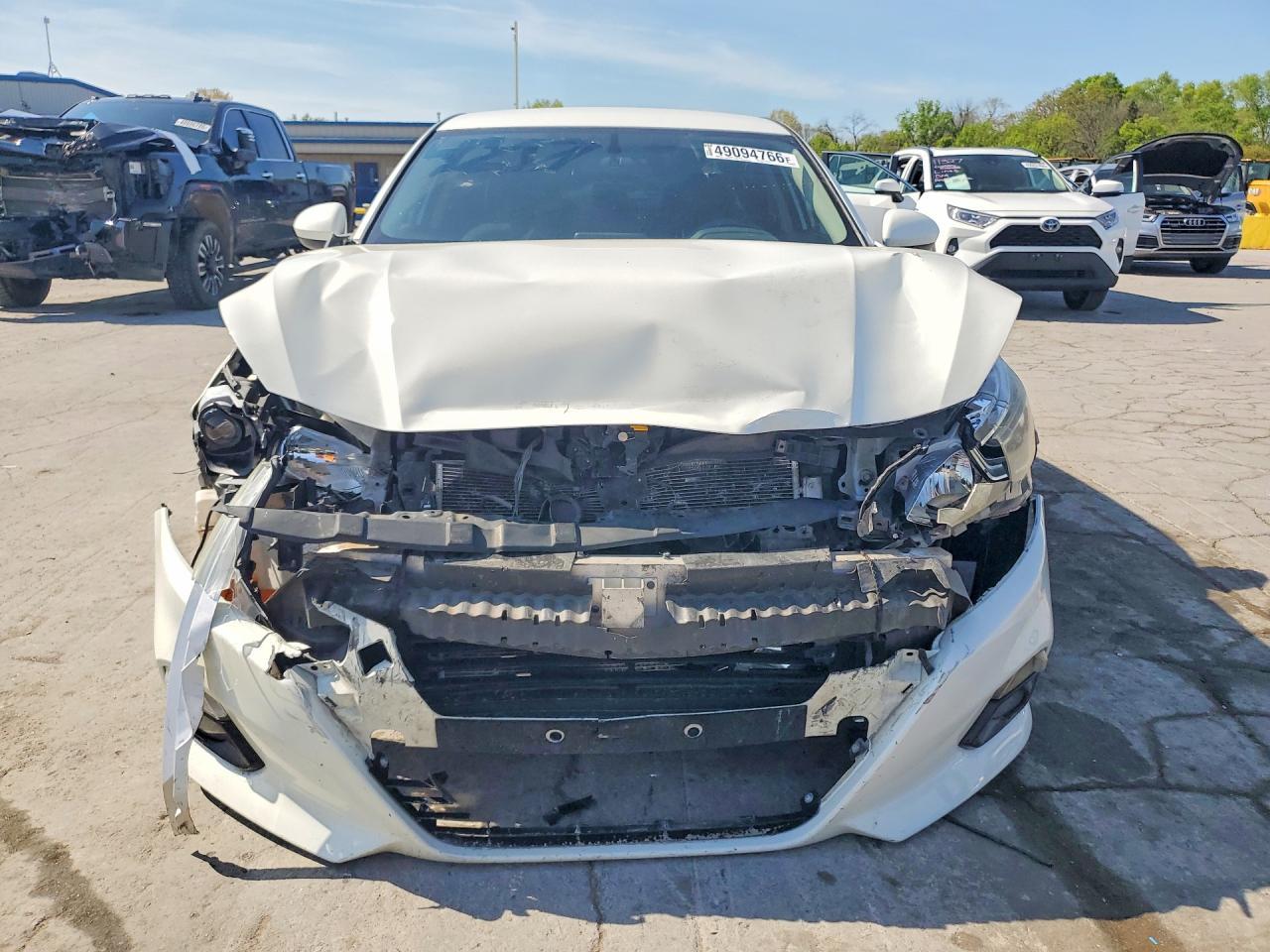 2019 Nissan Altima S - Фото 5