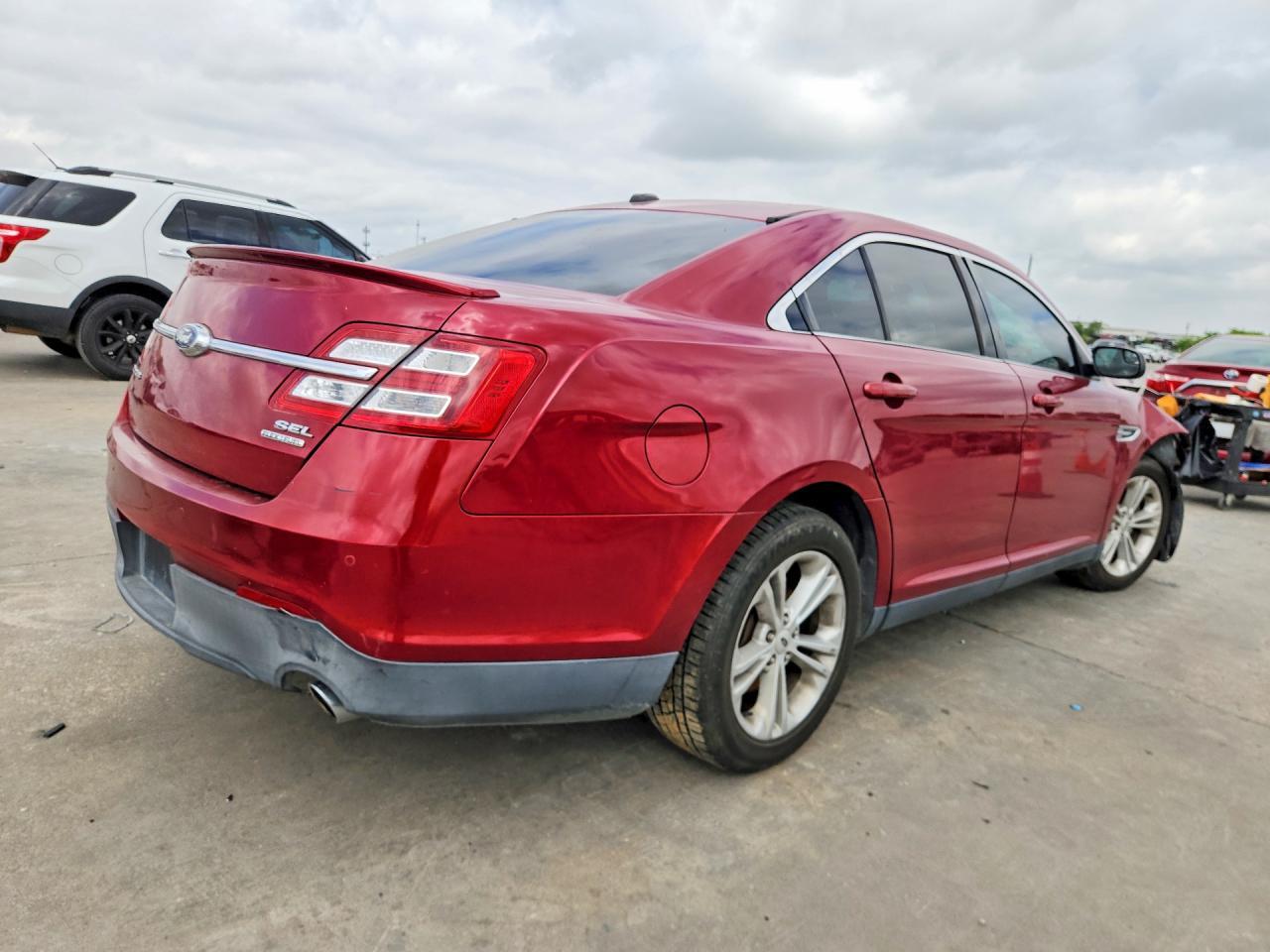 2014 Ford Taurus Sel - Image 3